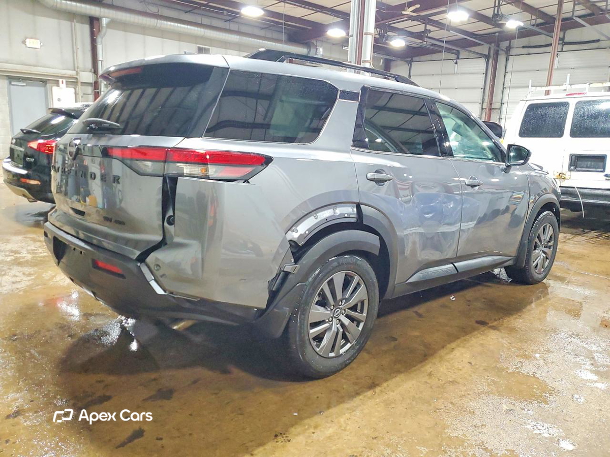 Nissan Pathfinder 2024