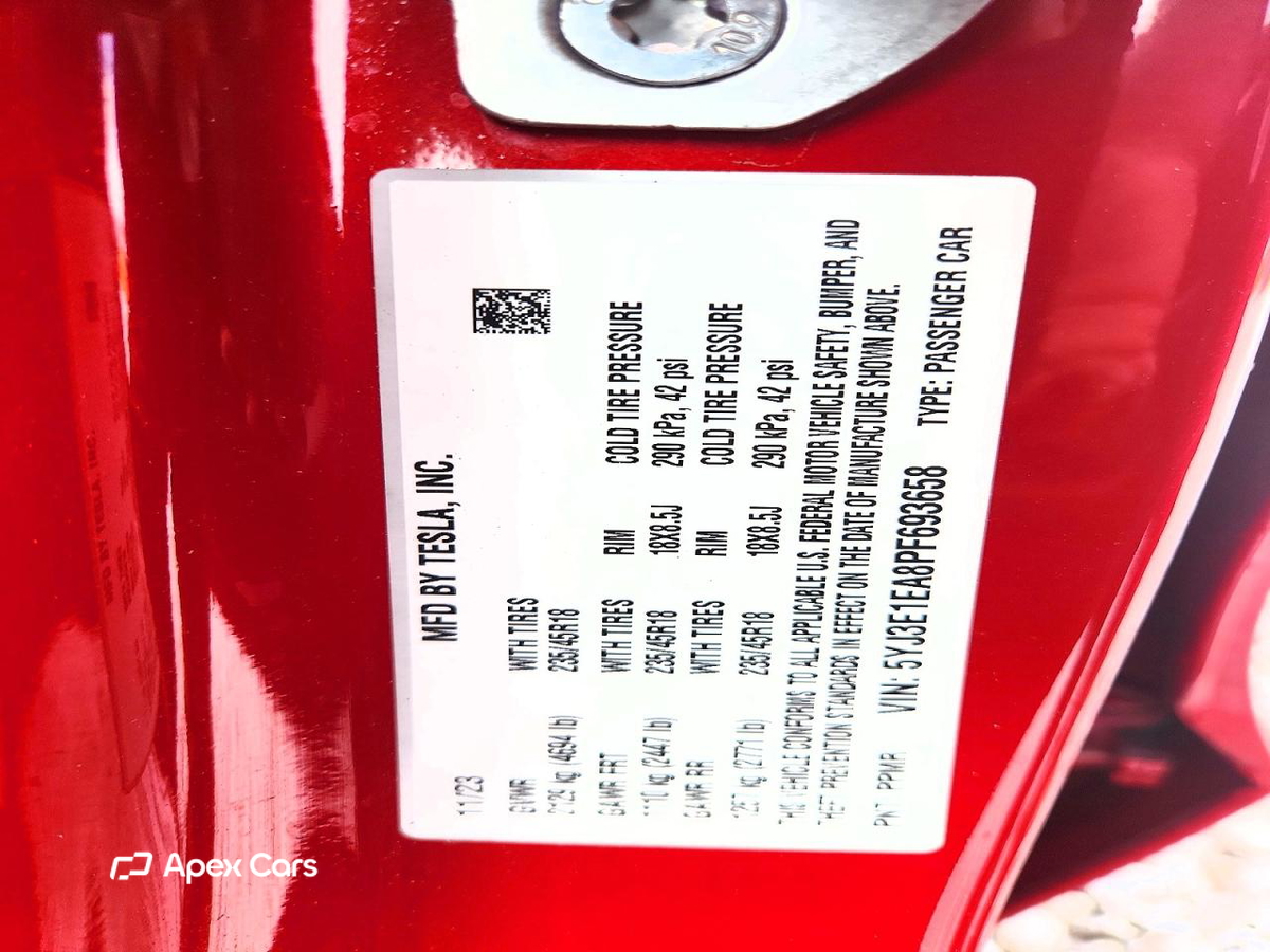Tesla Model 3 2023