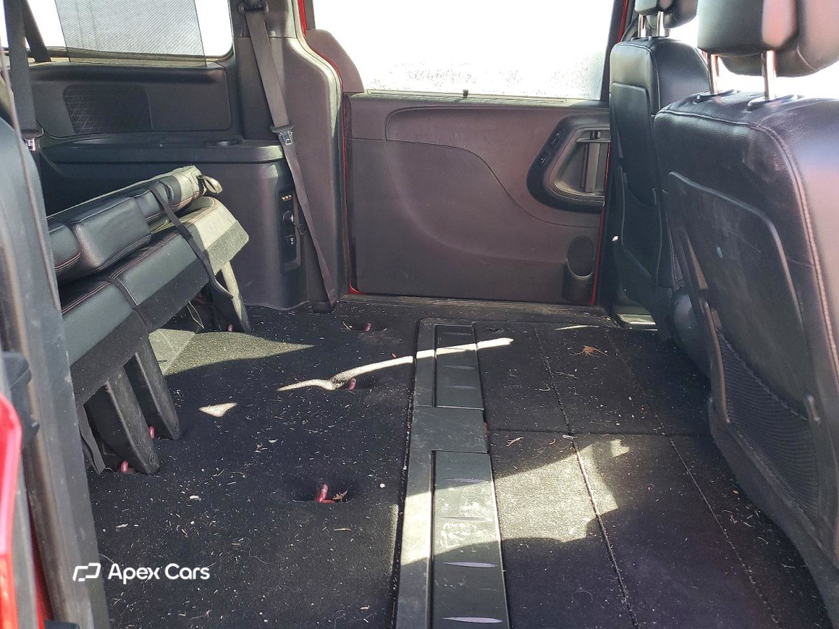 Dodge Caravan 2012