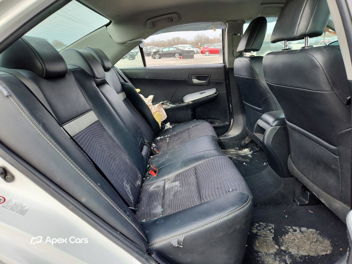 Toyota Camry 2012