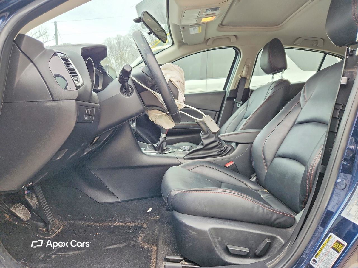 Mazda 3 2015