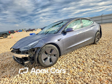 Tesla Model 3 2023 - Image 1 of 13