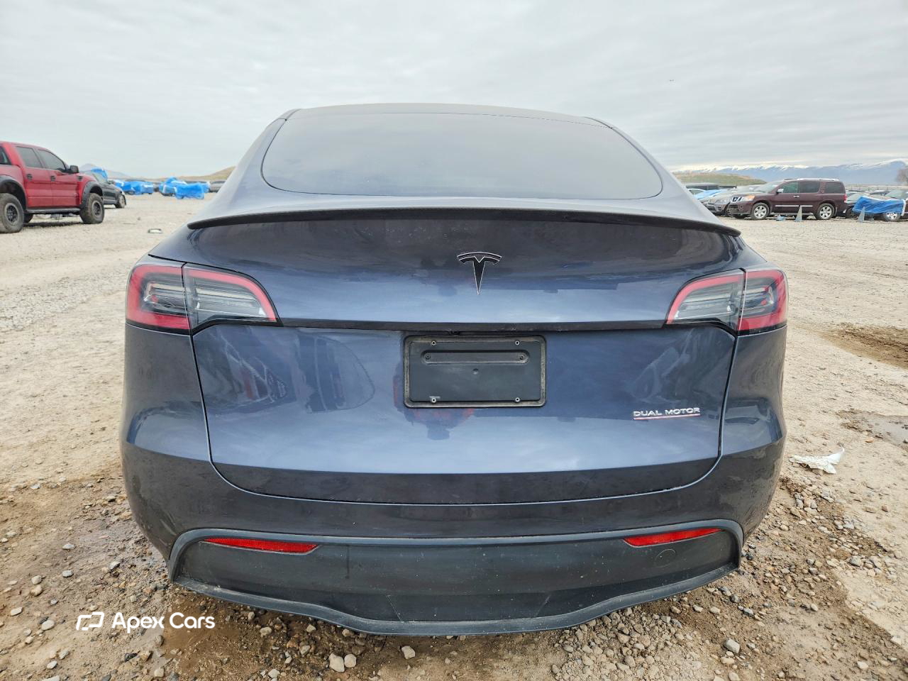 Tesla Model Y 2023
