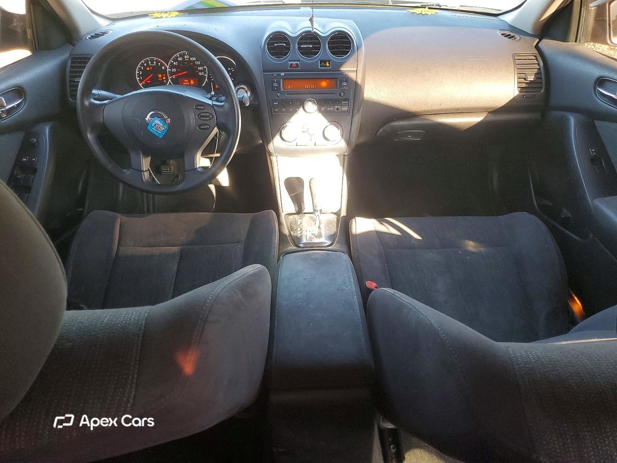 Nissan Altima 2012