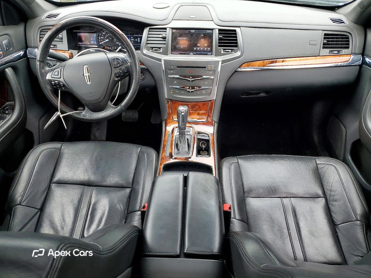 Lincoln MKS 2013