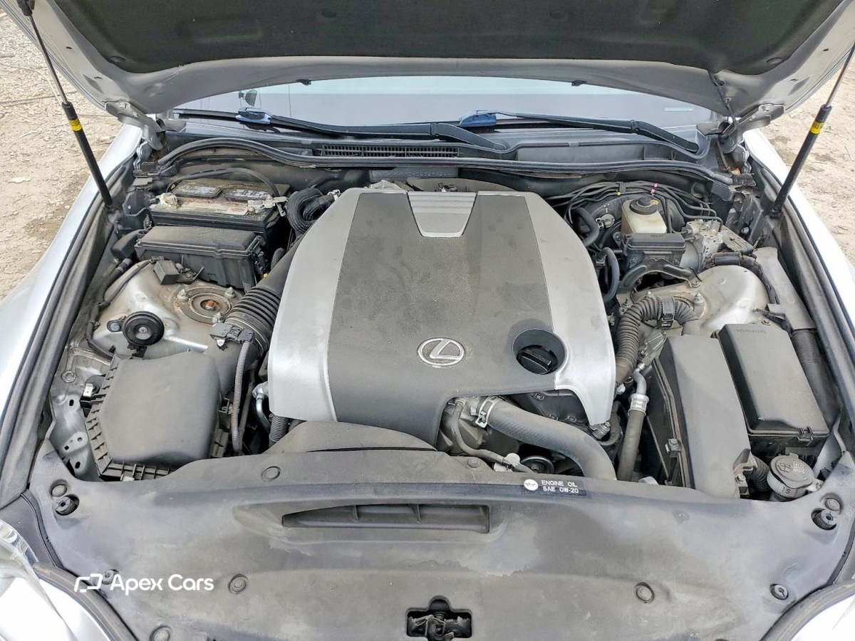 Lexus IS 2016