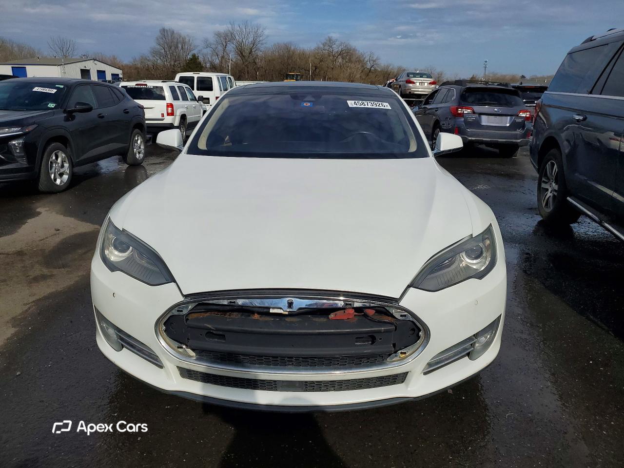 Tesla Model S 2015