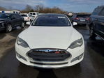Tesla Model S 2015