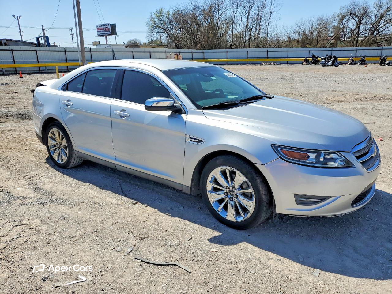 Ford Taurus 2011