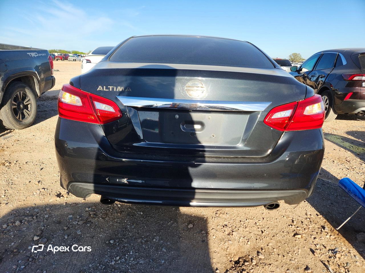 Nissan Altima 2017