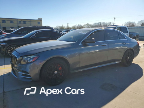 Mercedes-Benz E-klasse 2017 - Image 1 of 12