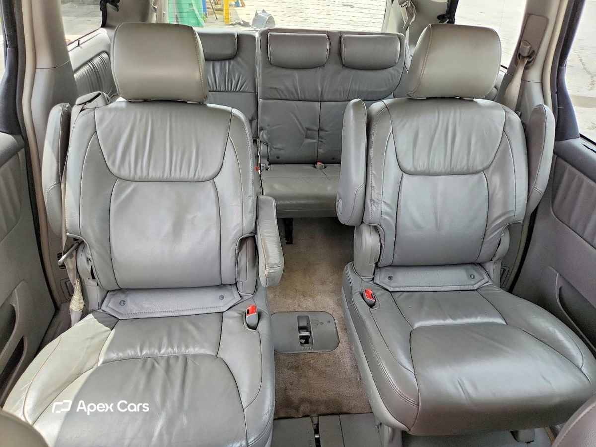 Toyota Sienna 2008
