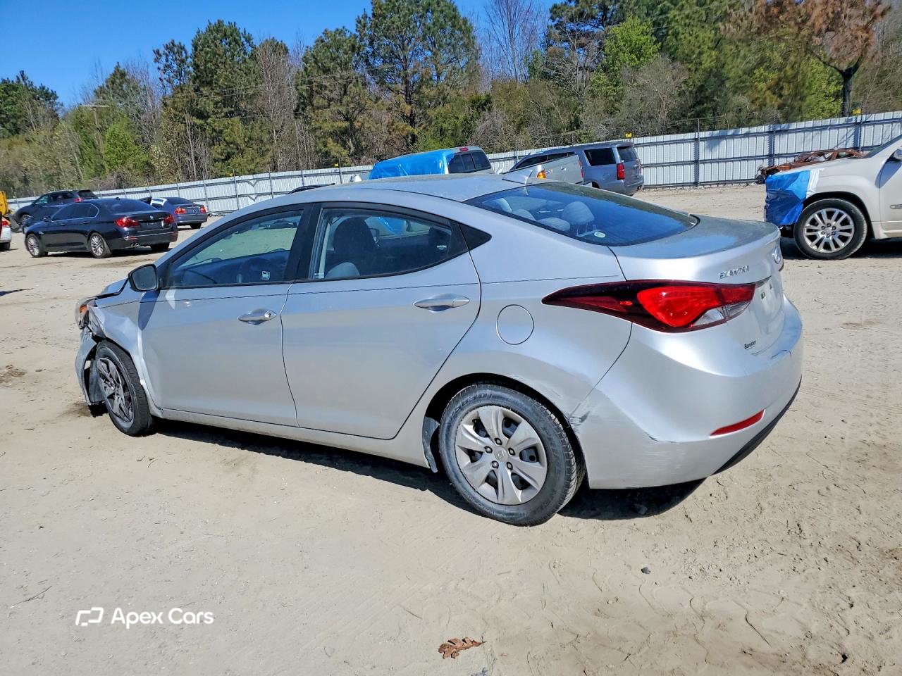 Hyundai Elantra 2016