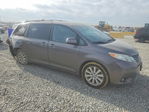 Toyota Sienna 2011