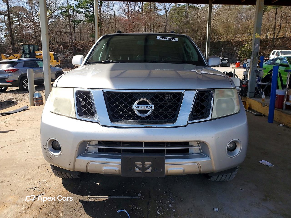 Nissan Pathfinder 2012