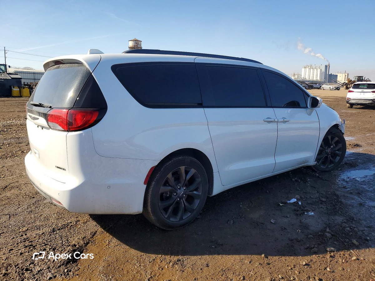Chrysler Pacifica 2020