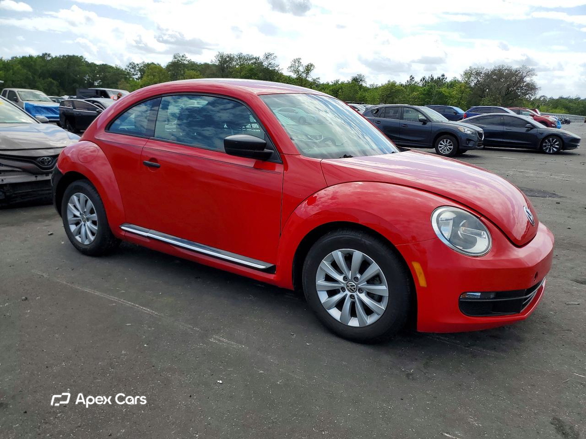 Volkswagen Beetle 2014