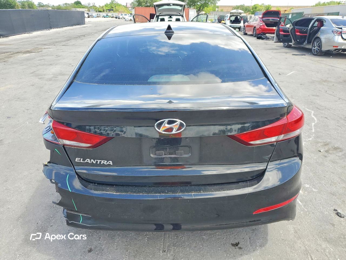 Hyundai Elantra 2018