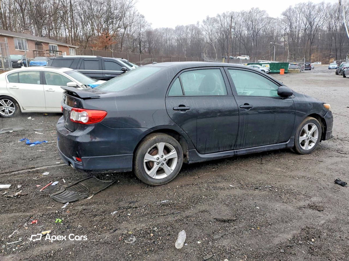 Toyota Corolla 2011
