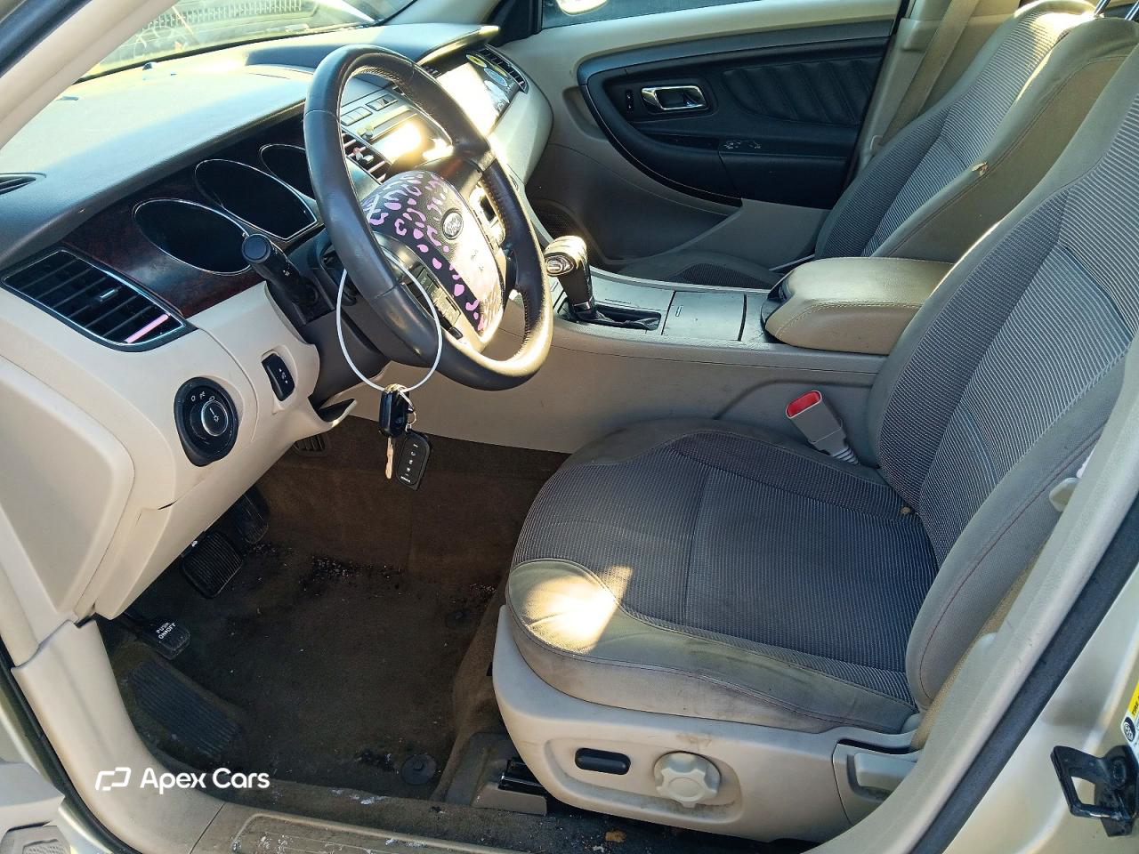 Ford Taurus 2011