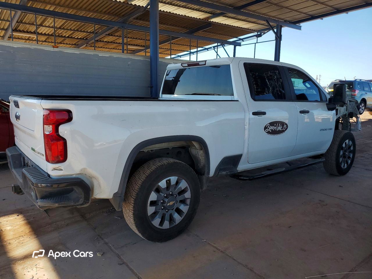 Chevrolet Silverado 2022