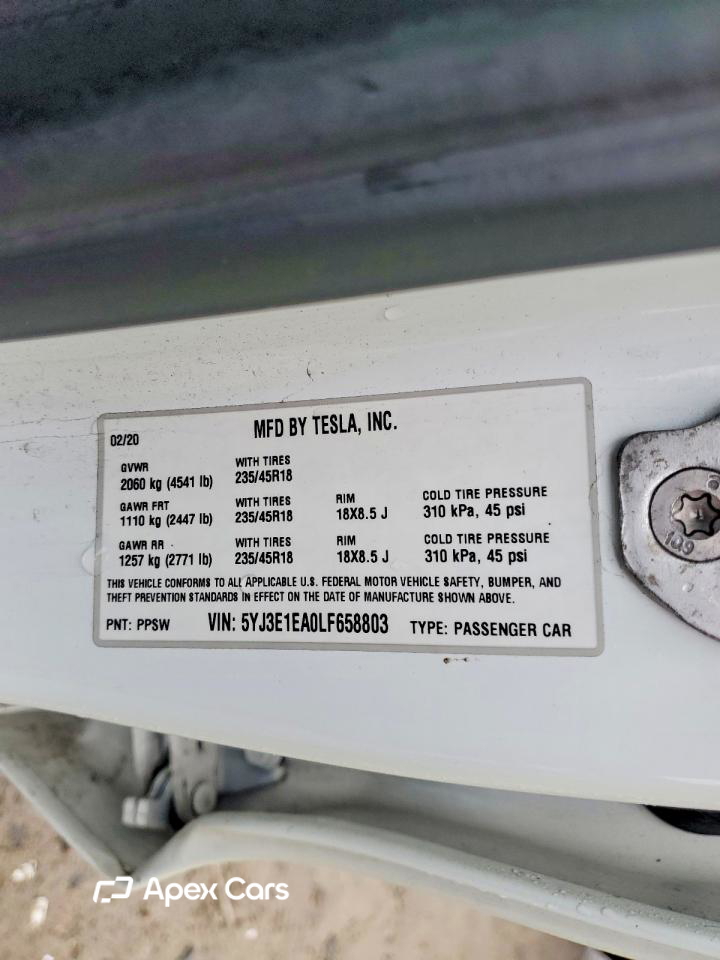 Tesla Model 3 2020