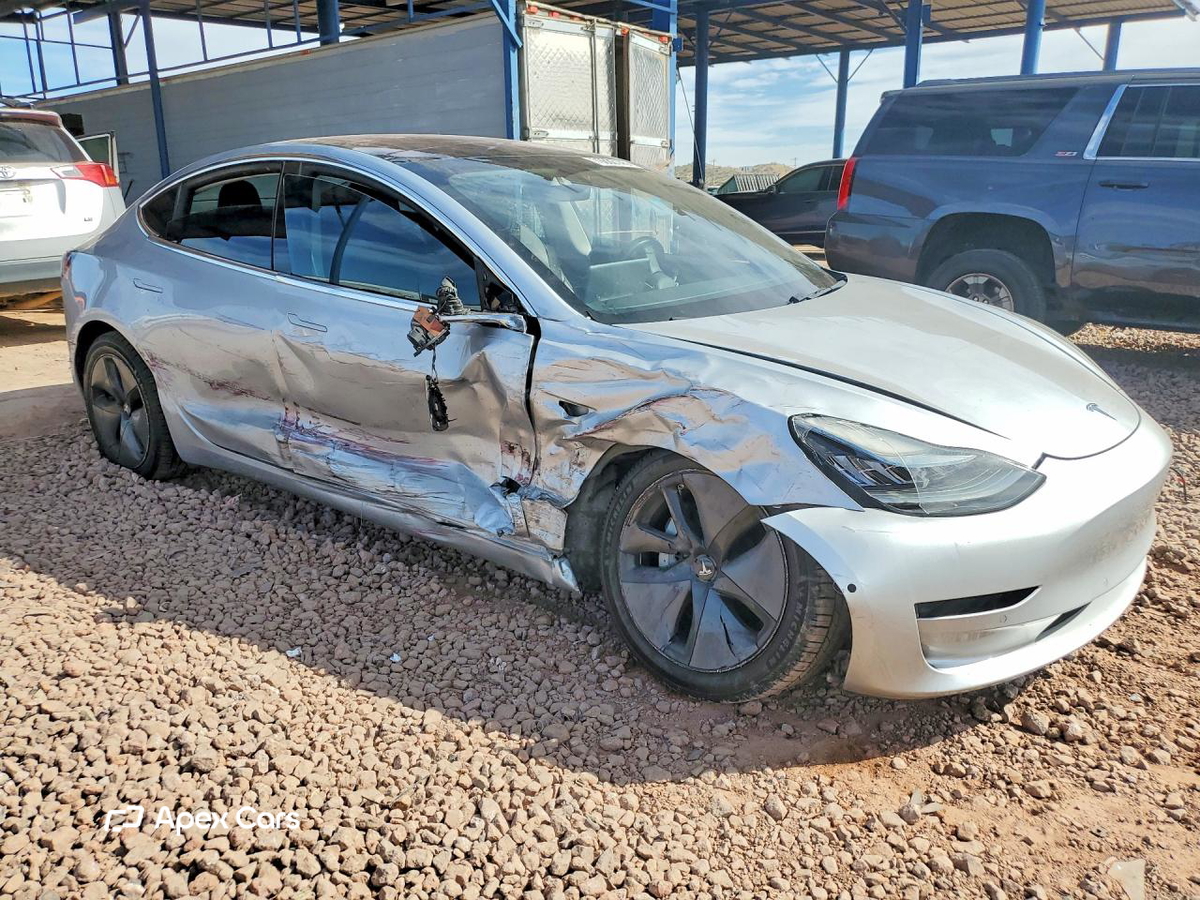 Tesla Model 3 2018