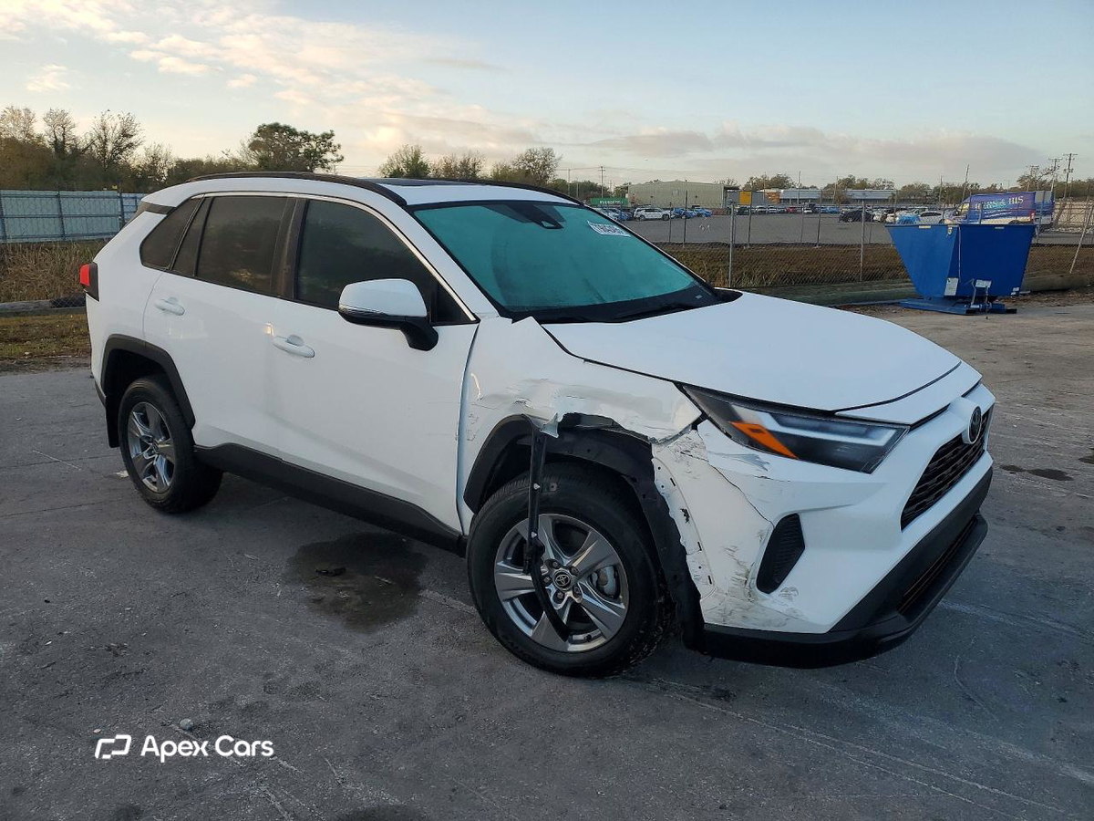 Toyota RAV 4 2024