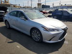 Lexus ES 2020