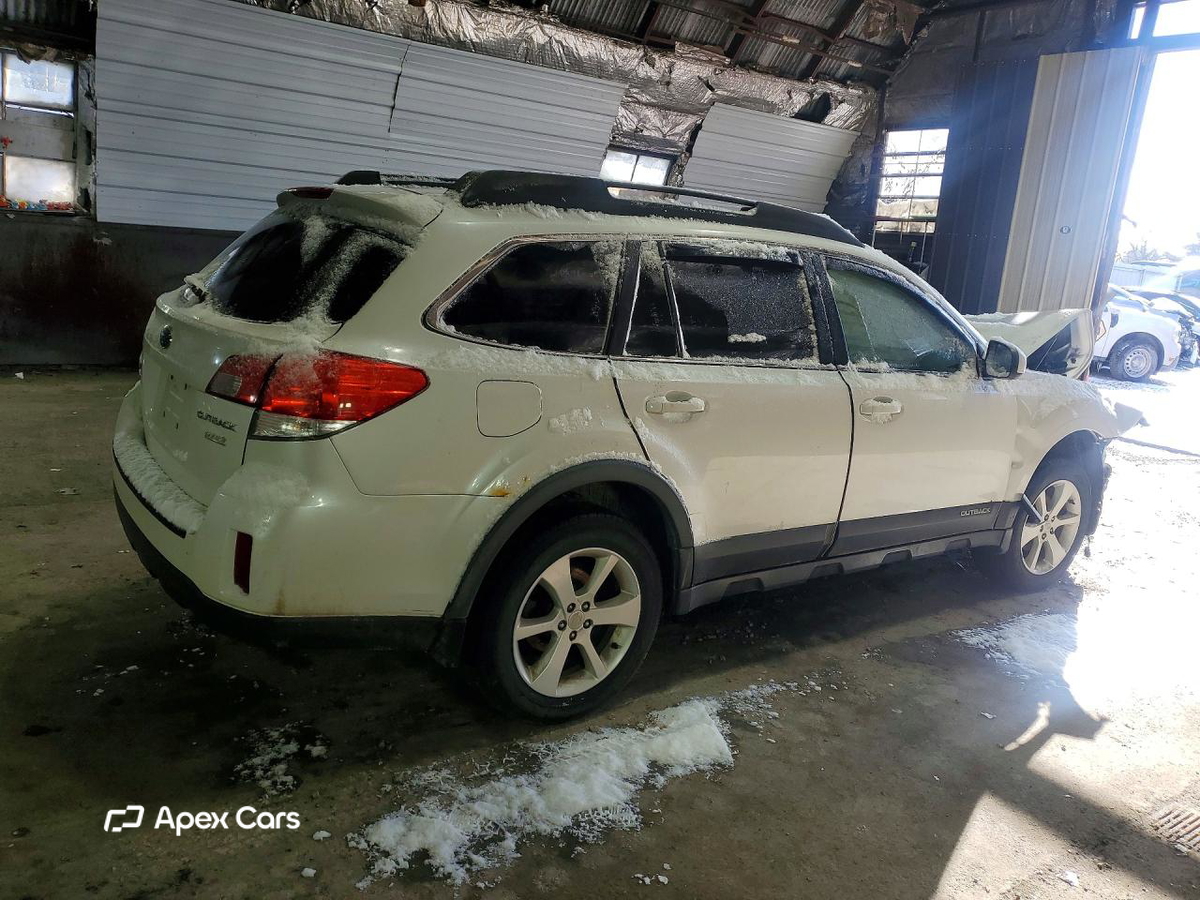 Subaru Outback 2013
