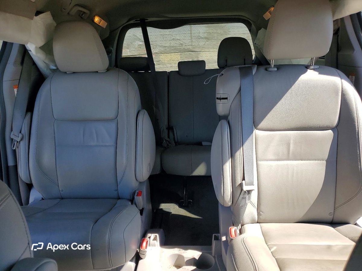 Toyota Sienna 2018