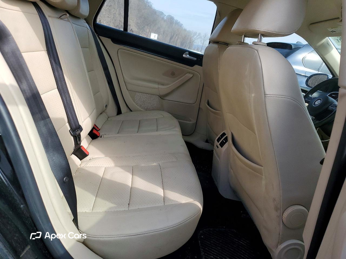 Volkswagen Jetta 2014
