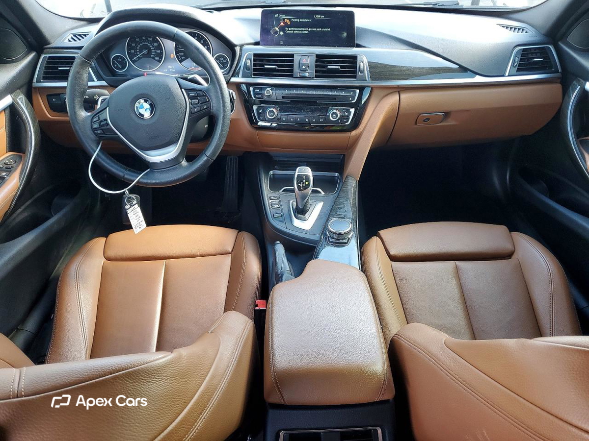 BMW Series 3 2016