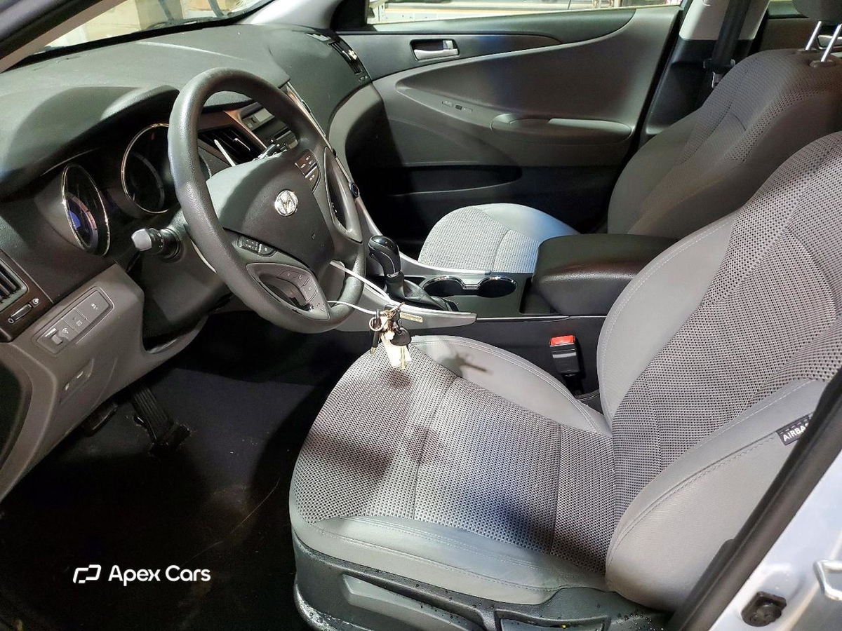 Hyundai Sonata 2012