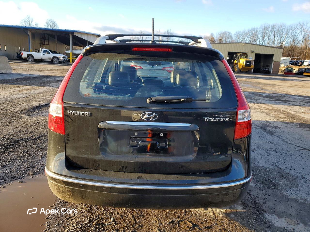 Hyundai Elantra 2012