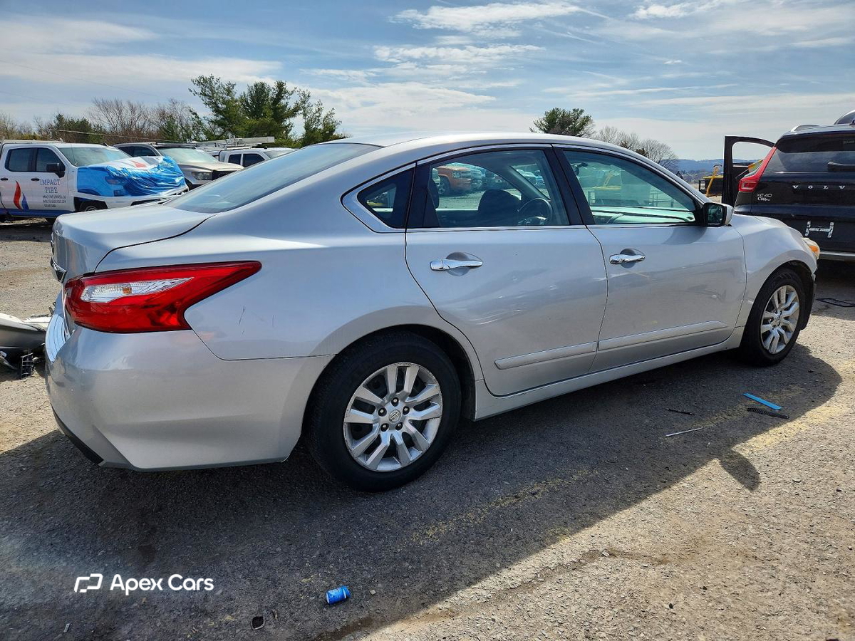 Nissan Altima 2017