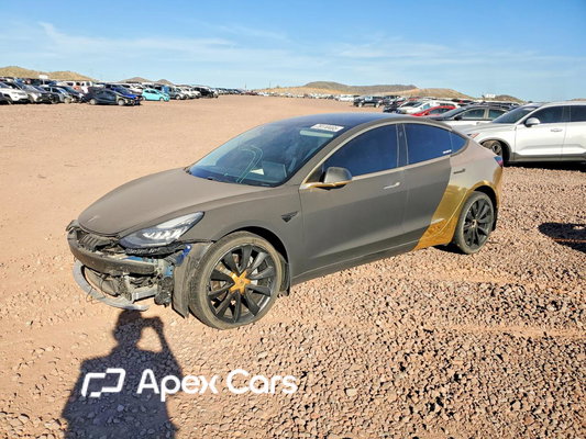 Tesla Model 3 2019 - Zdjęcie 1 z 12