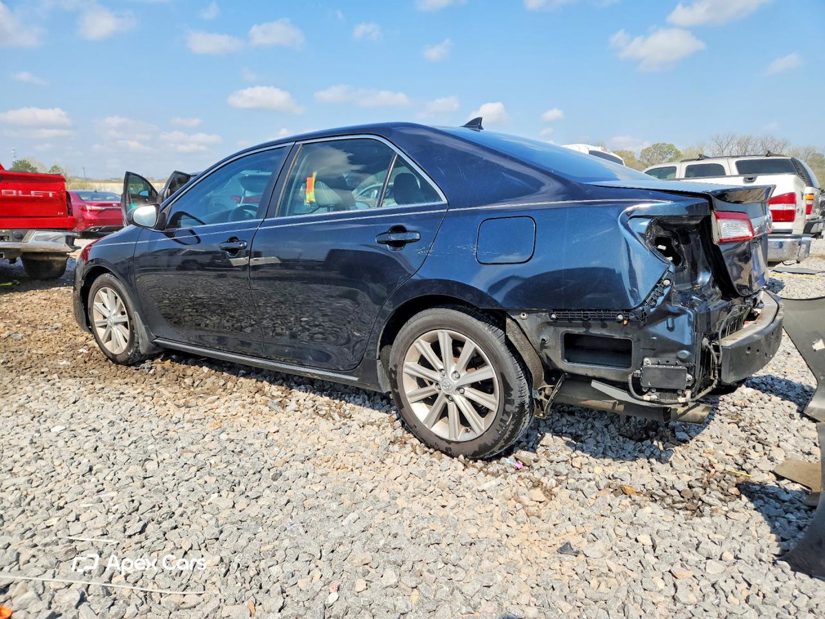 Toyota Camry 2012