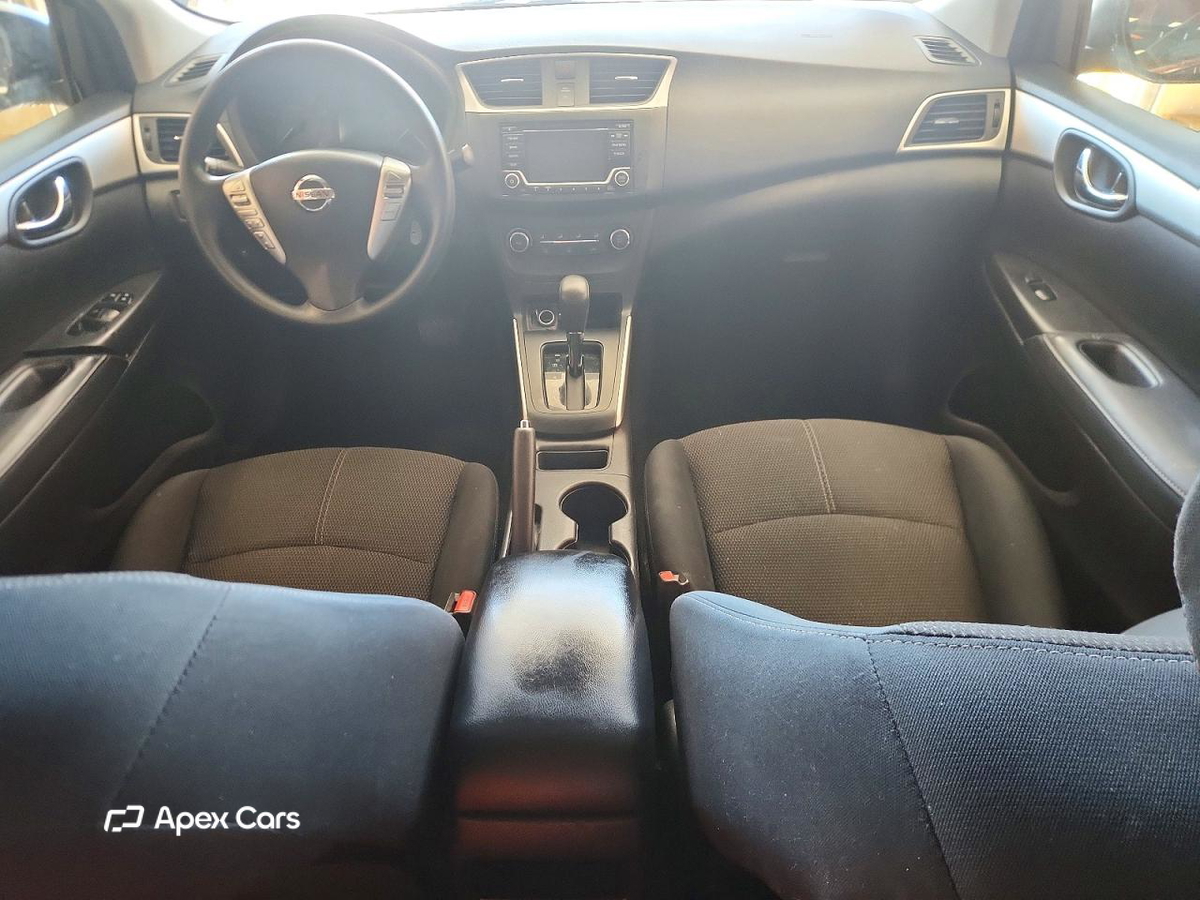 Nissan Sentra 2017