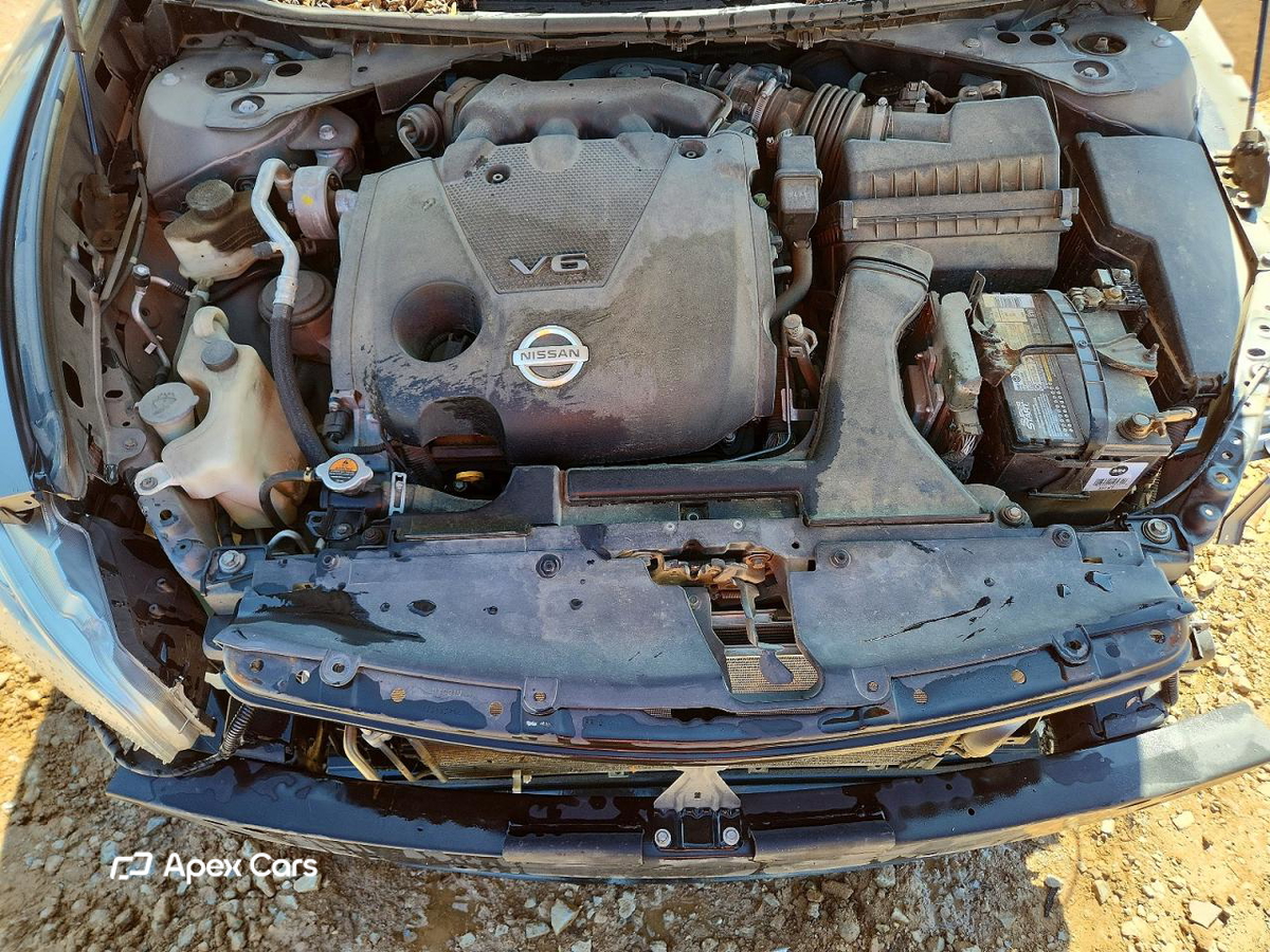 Nissan Maxima 2014