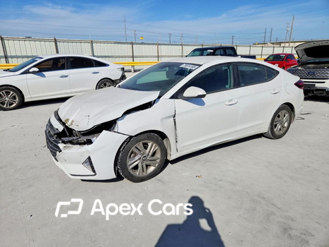 Hyundai Elantra 2019 - Image 1 of 13