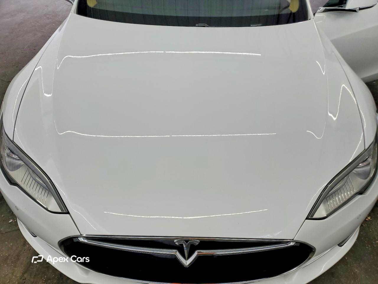 Tesla Model S 2014
