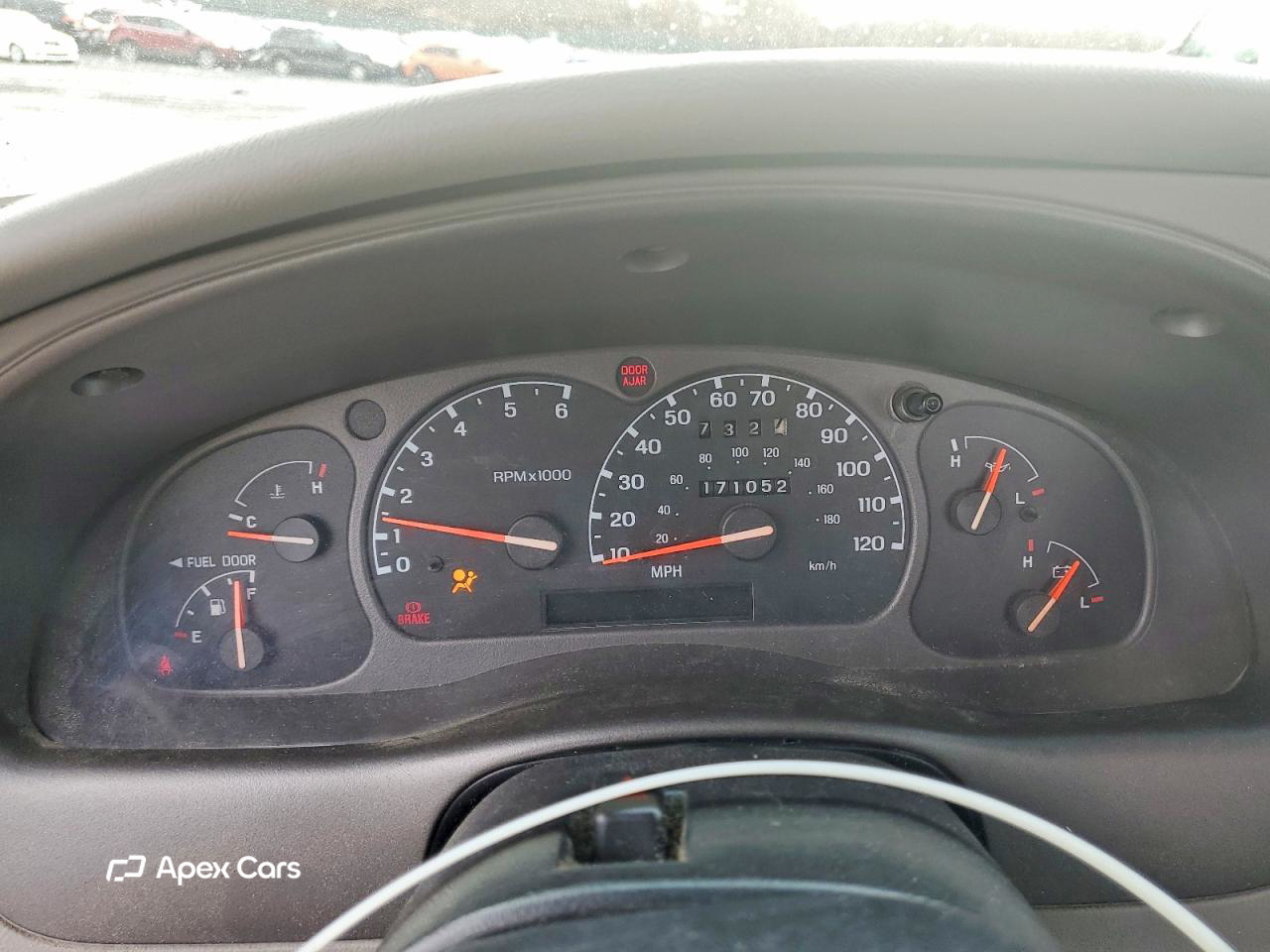 Mazda  2001
