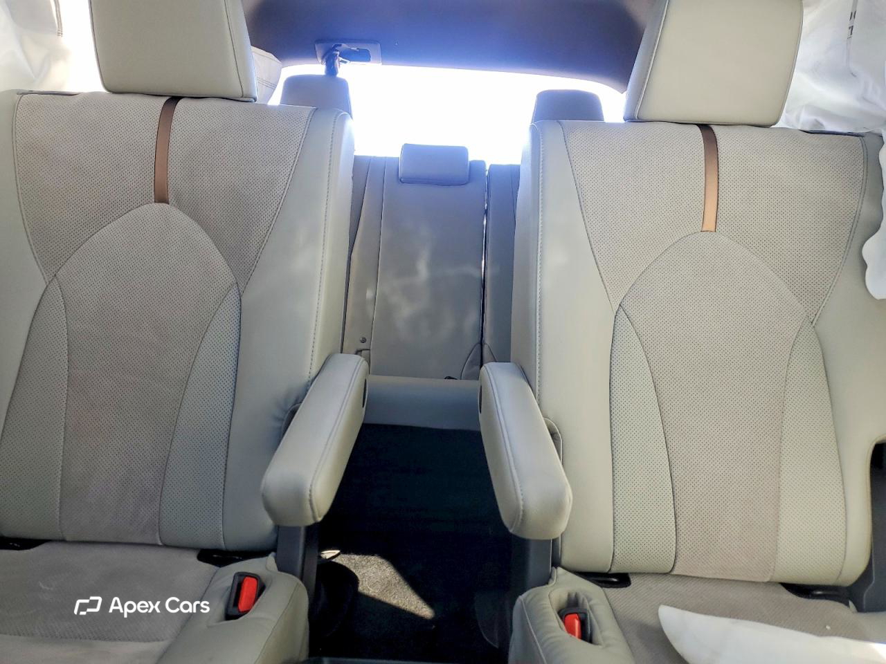 Toyota Highlander 2025