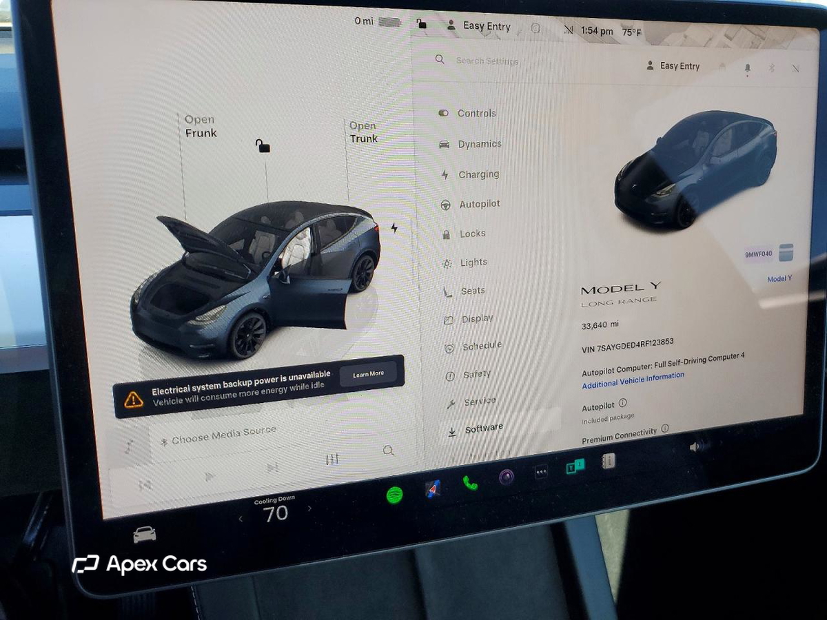 Tesla Model Y 2024