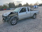 Nissan Navara (Frontier) 2004