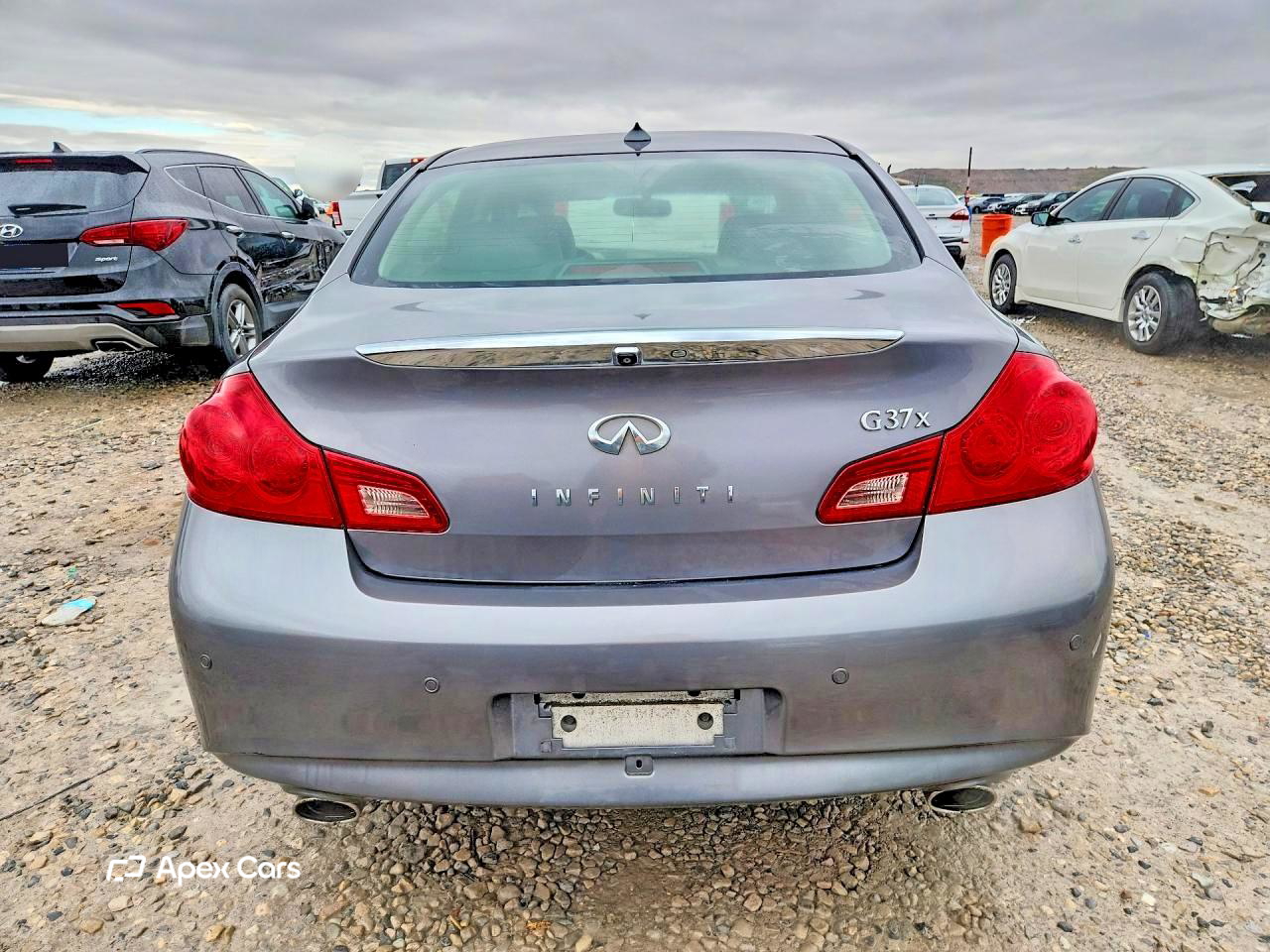 Infiniti  2013