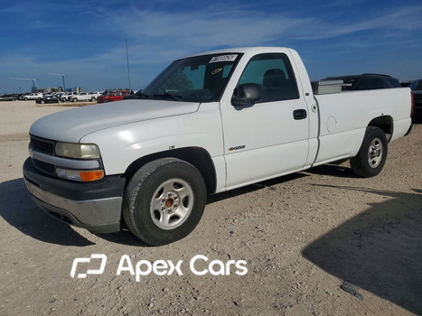 Chevrolet Silverado 2002 - Image 1 of 12