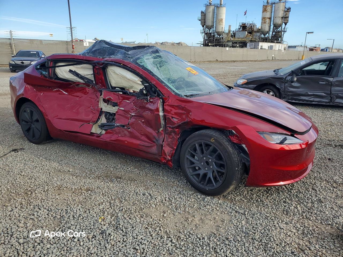 Tesla Model 3 2025