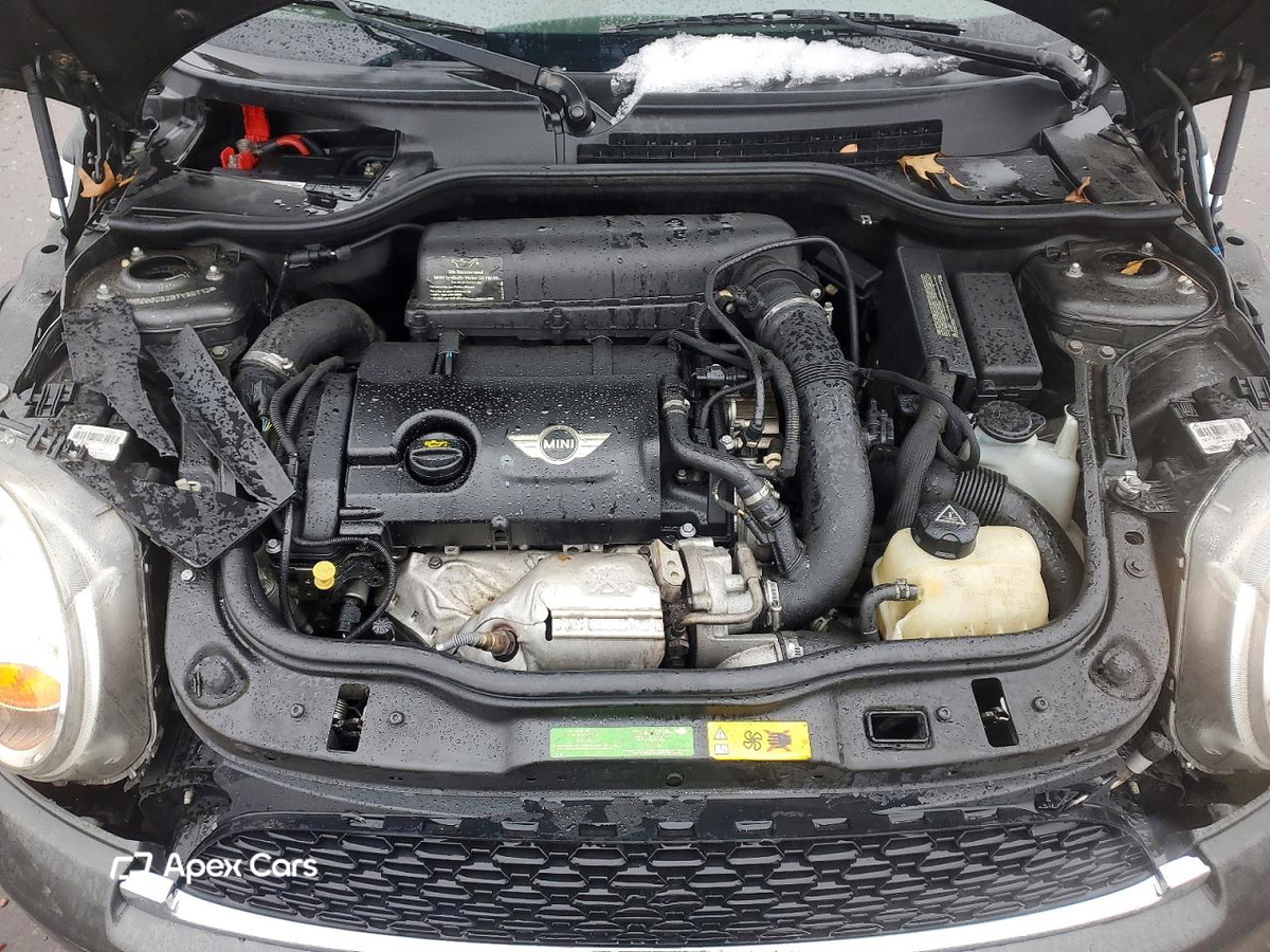 MINI Cooper 2011